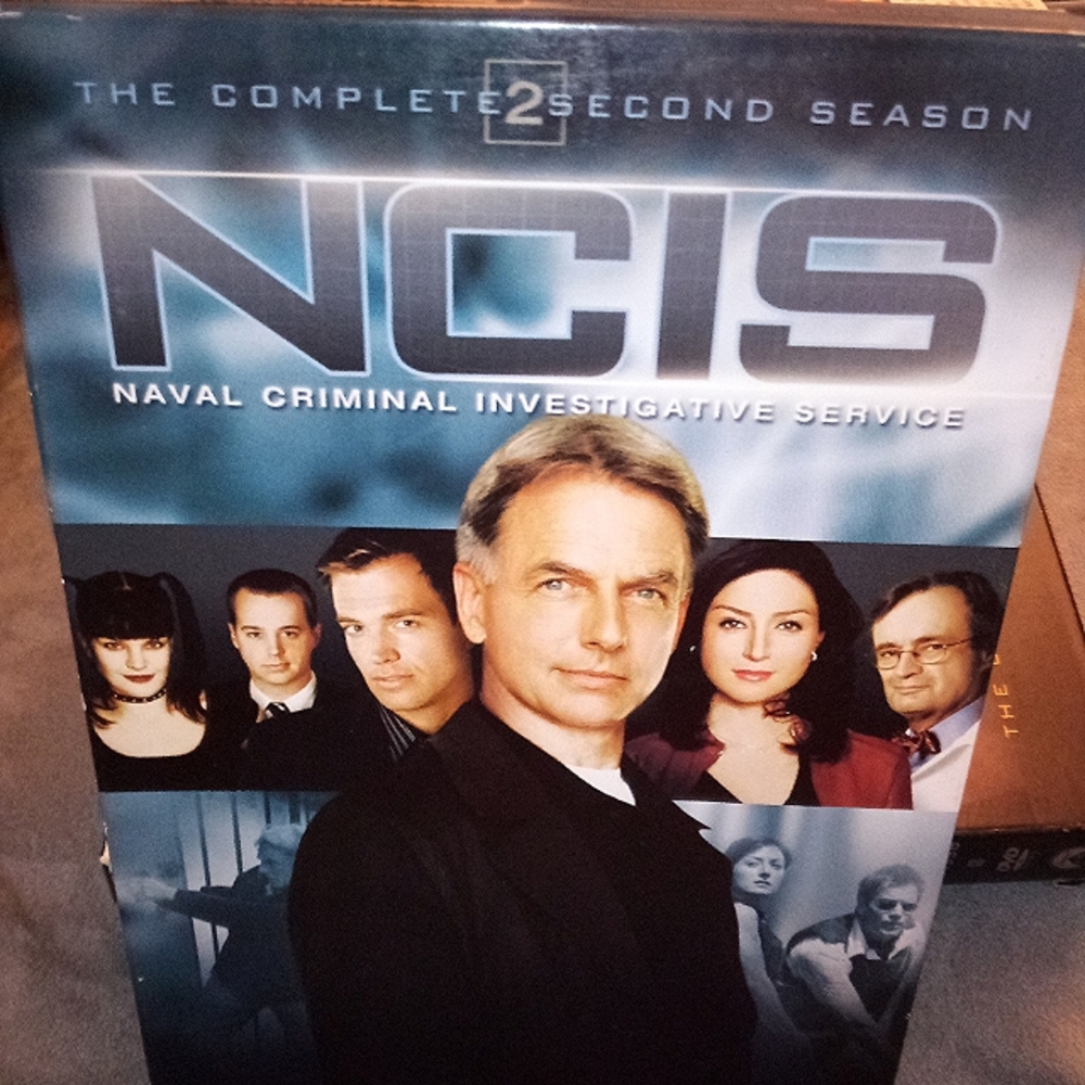 3/$15🍁NCIS Series, Season 2 | DVD